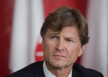 “Las mesas son una forma para convocar a un diálogo entre distintas opiniones para que se lleguen a acuerdos”: De la Madrid