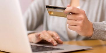 “Debemos estar alerta para evitar fraudes, si nos solicitan información personal debemos colgar”: Rafael Valencia