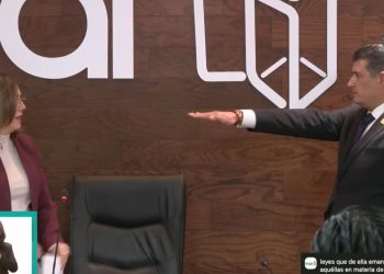 Adrián Alcalá es designado como nuevo presidente del INAI