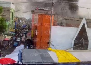 Controlan incendio en el Centro Histórico de la CDMX