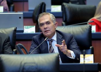 “El bloque deberá reflexionar sobre lo que se hará para elegir a la ministra, el problema de la terna pasada era la incompatibilidad de consejería jurídica”: Miguel Ángel Mancera