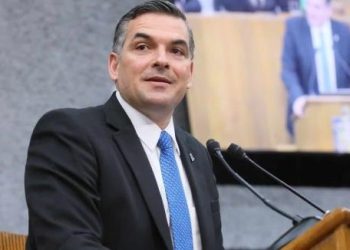 “La licencia a Samuel García está vigente, hoy el gobernador interino es Luis Orozco”: Mauro Guerra