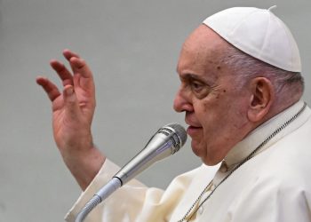 Papa Francisco advierte de los peligros de la inteligencia artificial y pide que contribuya a la paz