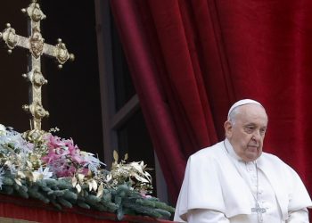 El Papa Francisco pide el fin de la guerra en Gaza en su mensaje de Navidad