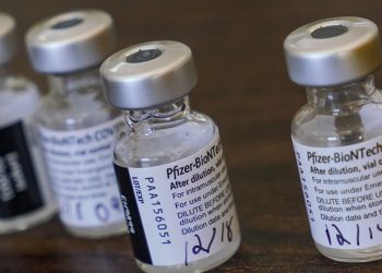 Agotada la vacuna Pfizer contra COVID-19 en farmacias CDMX