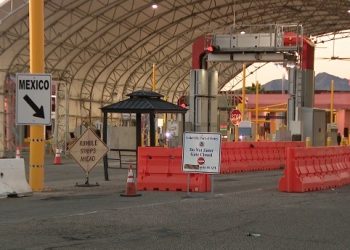 Solicita gobernadora de Arizona reapertura de puerto fronterizo Lukeville-Sonoyta