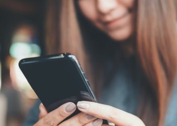 Mexicanos buscan alternativas de ingreso y recurren a apps para ello