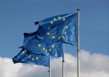 Unión Europea decide abrir las negociaciones de adhesión con Ucrania y Moldavia