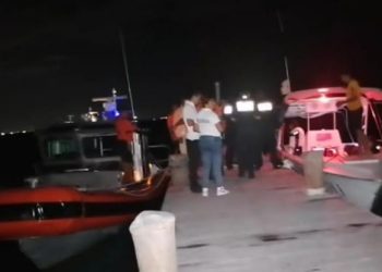 Naufraga lancha turística, hay cuatro muertos