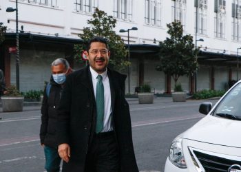 Martí Batres celebró discurso de su hermana Lenia en la SCJN