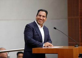 Celebran disposición del PRI para aprobar reformas de pensiones y jornada laboral