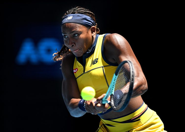 Melbourne (Australia), 15/01/2024.- Coco Gauff of the USA in action during her first round match against Anna Karolina Schmiedlova of Slovakia on Day 2 of the 2024 Australian Open at Melbourne Park in Melbourne, Australia, 15 January 2024. (Tenis, Eslovaquia) EFE/EPA/LUKAS COCH AUSTRALIA AND NEW ZEALAND OUT