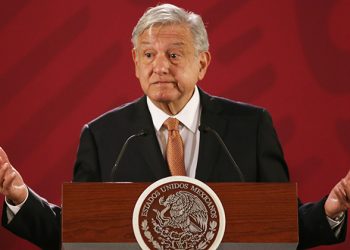 No hay evidencia para vincular a AMLO con el dinero del narco para las campañas: Mike Vigil
