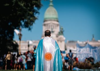 Comienza en Argentina la primera huelga general desde 2019