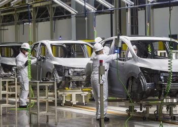 La producción de autos en México sube más de 14% en 2023 y recupera el nivel prepandemia