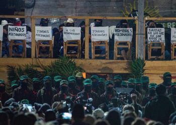 Ejército Zapatista celebra 30 años de su levantamiento entre crisis de violencia