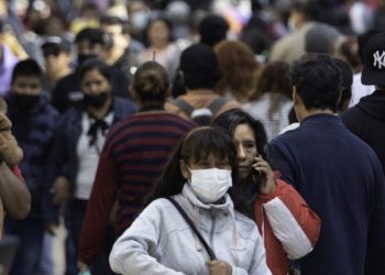 “Repunte de hospitalizaciones por Covid e influenza indica bajo porcentaje de vacunados”: especialista