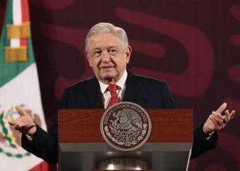 López Obrador presentará 10 reformas constitucionales