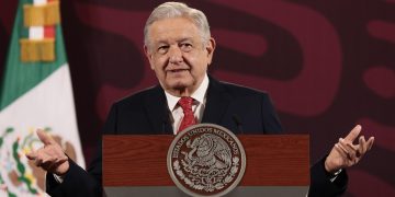 López Obrador presentará 10 reformas constitucionales