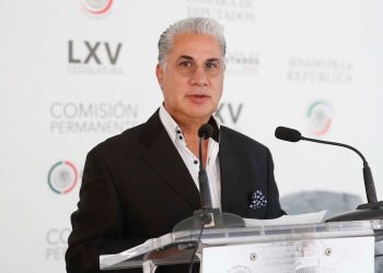 El senador Alejandro Rojas Díaz Durán renuncia a Morena