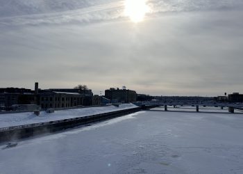 La nieve y las gélidas temperaturas persisten en buena parte de Estados Unidos