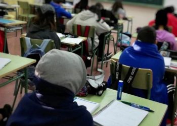 Suspenden clases en 17 municipios de Sonora por frío extremo