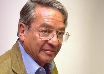 Ceremonia de despedida al escritor José Agustín será privada