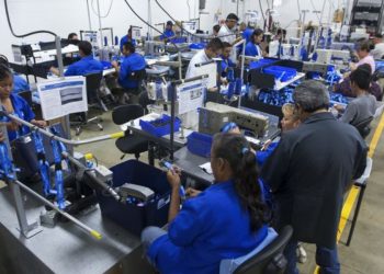 Maquiladoras en México necesitarán 600,000 empleados más si se reduce la jornada laboral