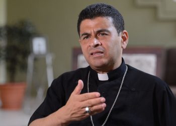 Nicaragua excarceló y envió al Vaticano a monseñor Rolando Álvarez junto a 17 religiosos