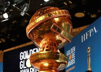 Los Globos de Oro arrancan la temporada de premios con “Barbie” y “Oppenheimer” en la mira