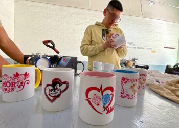 Internos del Reclusorio Sur de la CDMX elaboran el Kit “Eterno Amor”