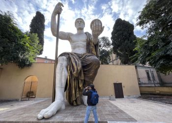 El Coloso de Constantino revive en Roma