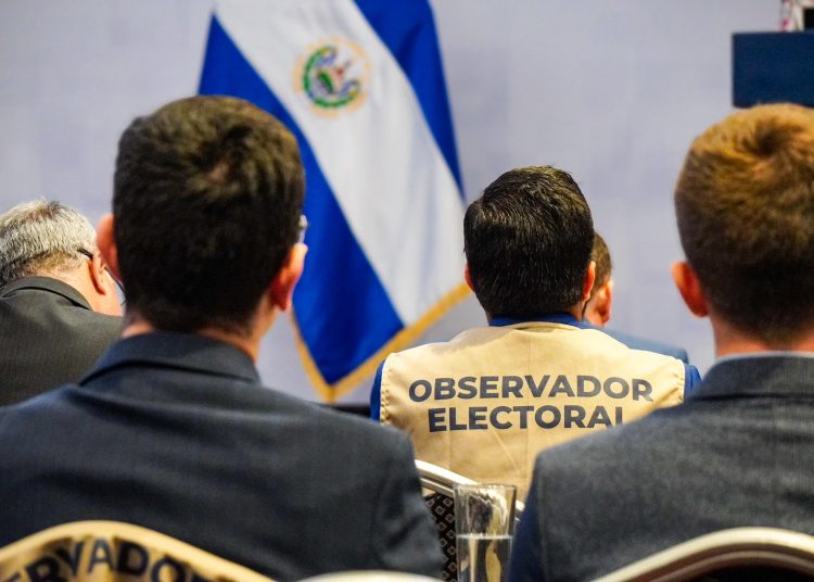 FOTO X @TSEElSalvador