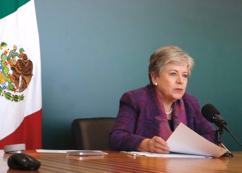 La canciller Bárcena lamenta “profundamente” la muerte del expresidente Piñera