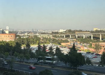 Se mantiene la contingencia ambiental; estos autos no circulan el viernes