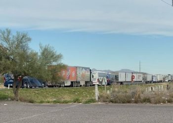 En Sonora, transportistas se unen al paro en demanda de seguridad en carreteras