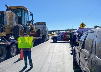 Transportistas se manifestaron en la México-Querétaro y la México-Pachuca