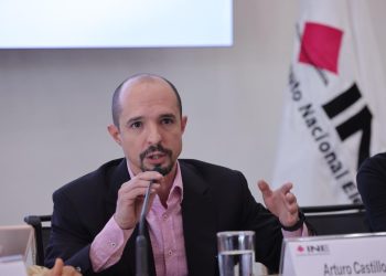 Cierra registro INE para votar desde el extranjero con más de 226 mil solicitudes