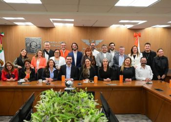 Desbandada de diputados, 33 solicitaron licencia entre ellos Jorge Álvarez Máynez