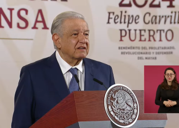 “No fue un error; que cambie su teléfono”, responde AMLO ante críticas por filtrar teléfono de periodista del NYT