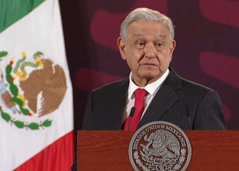 López Obrador destaca el rescate de Pemex y de CFE