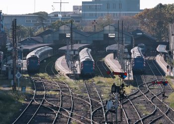 Gobierno de Milei enfrenta paro de conductores de trenes por falta de mejoras salariales