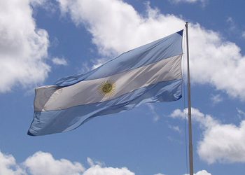 Argentina prohíbe el lenguaje inclusivo en la administración pública
