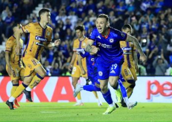 Cruz Azul suma cuarto triunfo ante San Luis