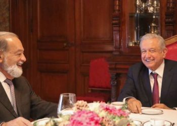 AMLO reveló que PAN y PRI invitaron a Carlos Slim a ser candidato presidencial en 2018