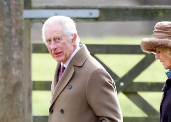 Carlos III deja Londres y se traslada a su casa de campo
