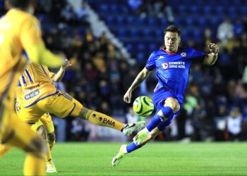 Partidazo! Cruz Azul deja tendido a los Tigres