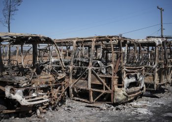 Van más de 130 muertos por incendios en Chile