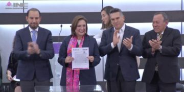 Xóchitl Gálvez solicita ante el INE el registro a su candidatura presidencial
