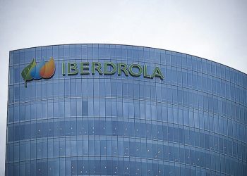 Iberdrola cierra la venta de 13 plantas eléctricas en México por 6,200 millones de dólares